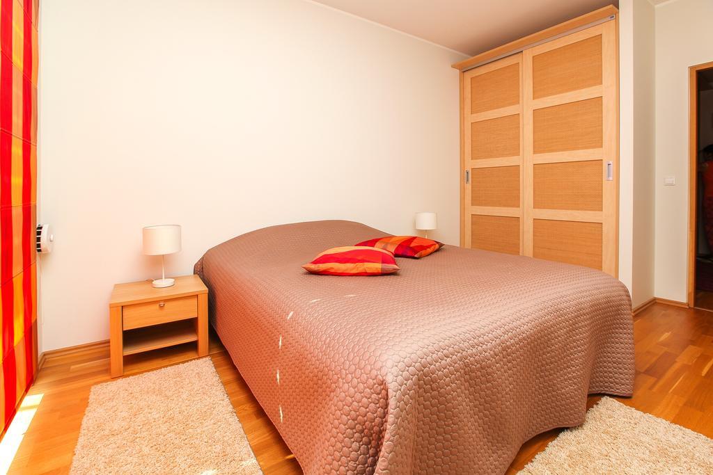 Papli Apartments Pärnu Buitenkant foto