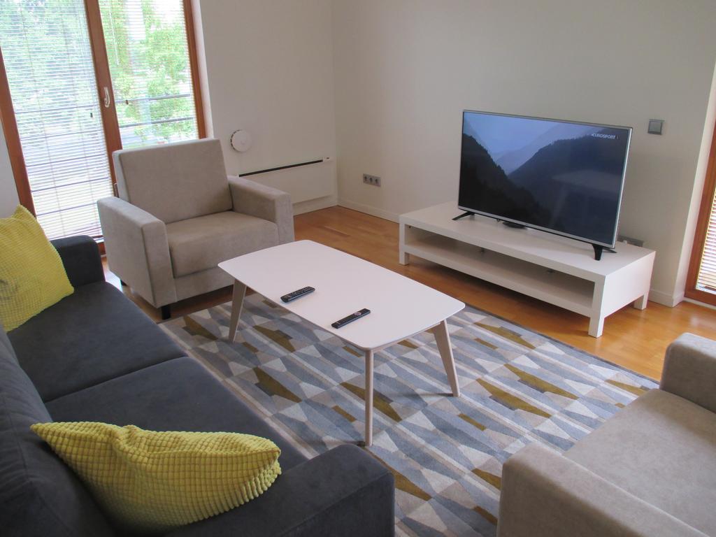 Papli Apartments Pärnu Buitenkant foto